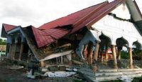 بر اثر زلزله اندونزی دستکم ۱۸ نفر کشته شدند