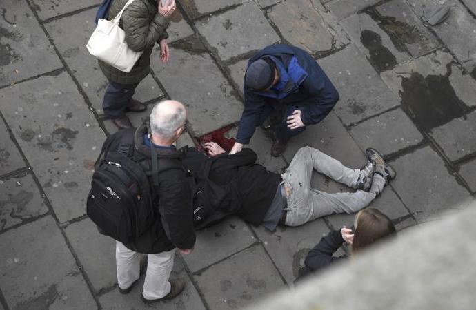 انگلیس مورد حمله تروریستی قرار گرفت