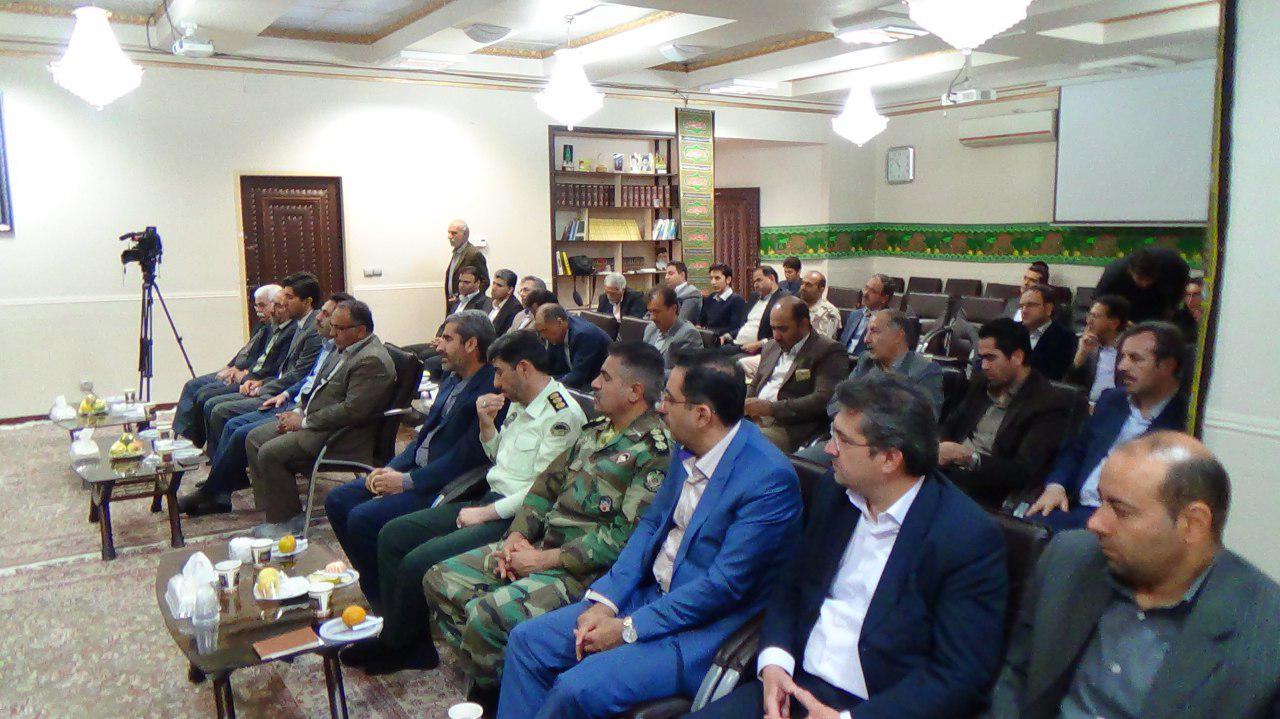 دیدار اعضا شورای پدافند غیرعامل با نماینده ولی فقیه در استان کردستان