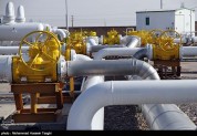 ایران و عراق قرارداد سواپ نفت امضا کردند